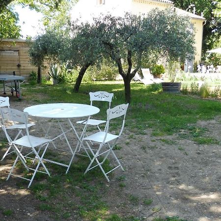 Mas Des Rabasses Bed and Breakfast Le Pontet  Exteriör bild